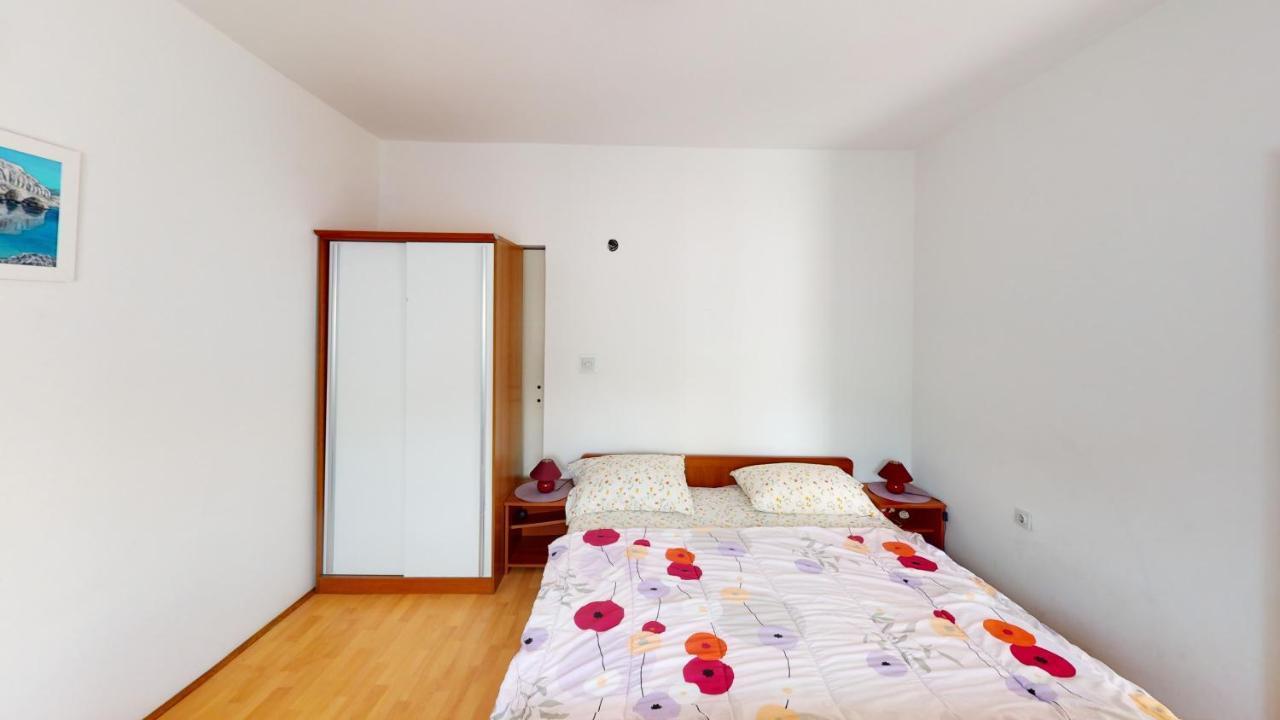 Jaska & Jelica House Apartments Metajna Bagian luar foto