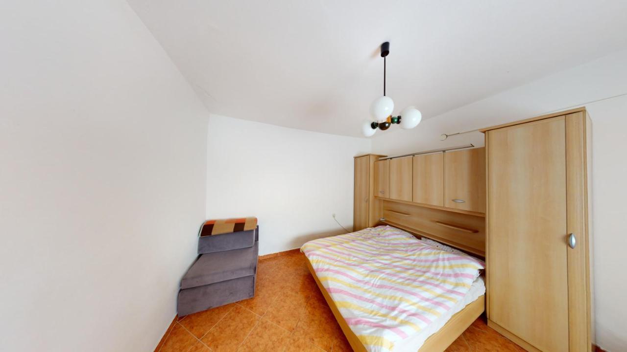 Jaska & Jelica House Apartments Metajna Bagian luar foto