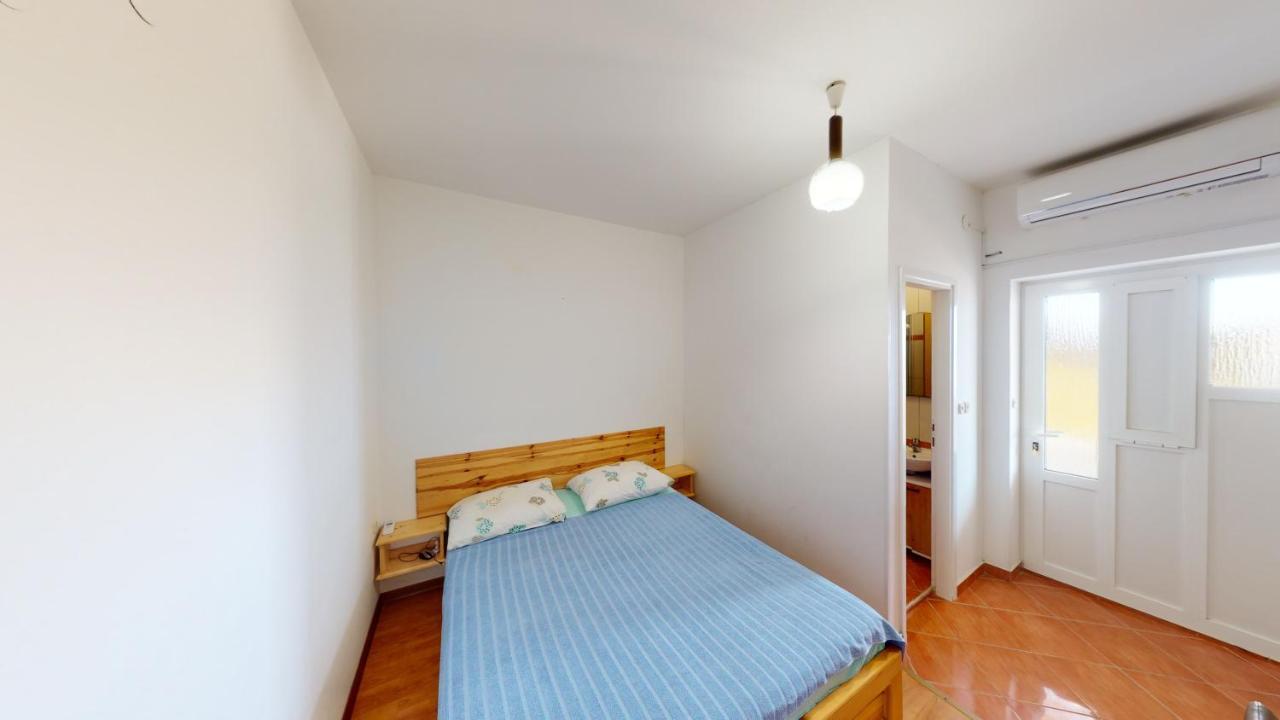 Jaska & Jelica House Apartments Metajna Bagian luar foto