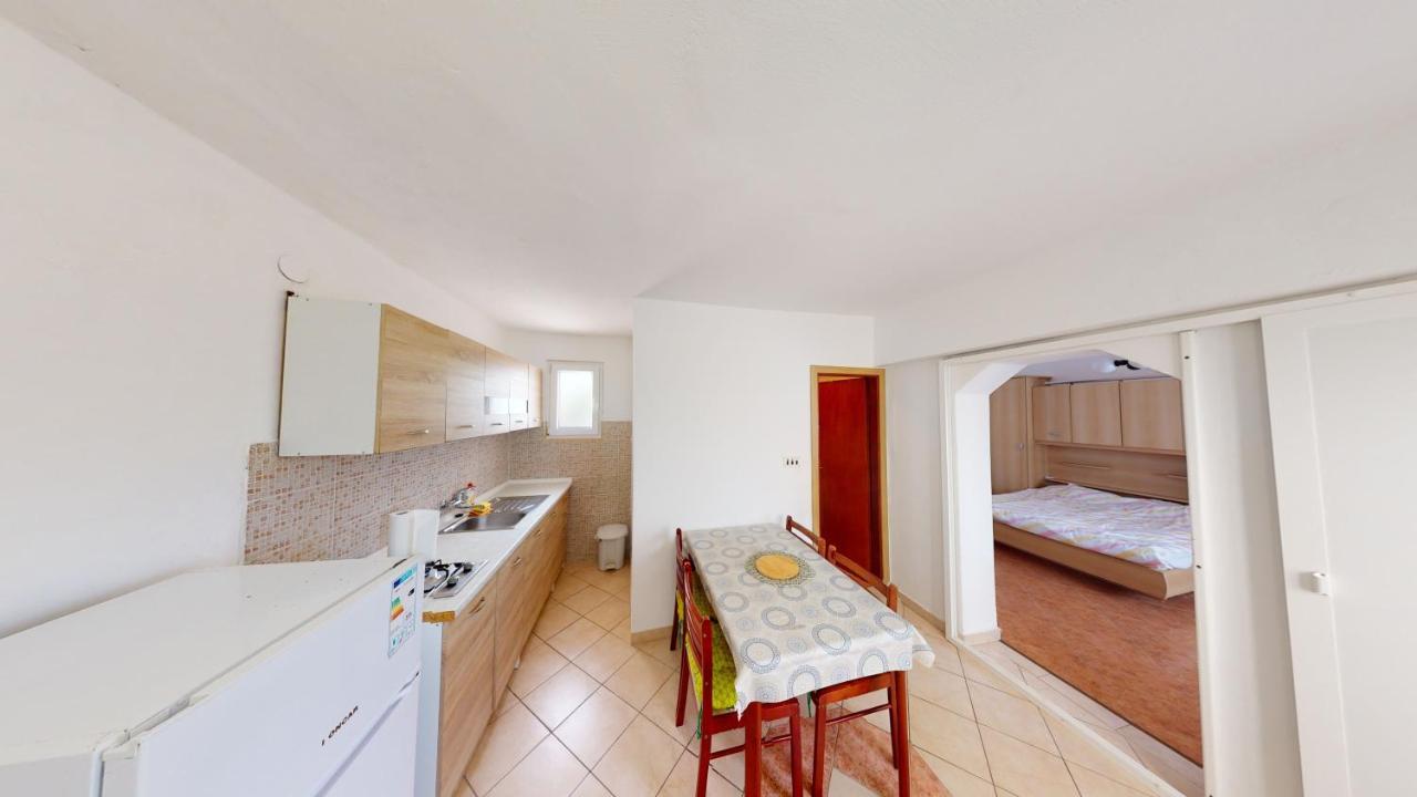 Jaska & Jelica House Apartments Metajna Bagian luar foto