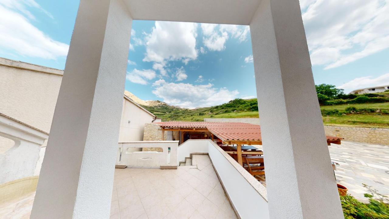 Jaska & Jelica House Apartments Metajna Bagian luar foto