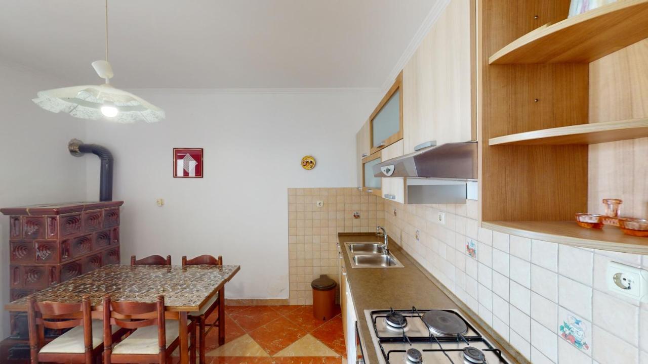 Jaska & Jelica House Apartments Metajna Bagian luar foto